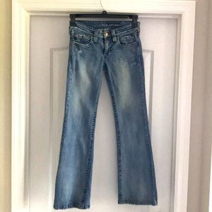 Refuge Premium jeans.